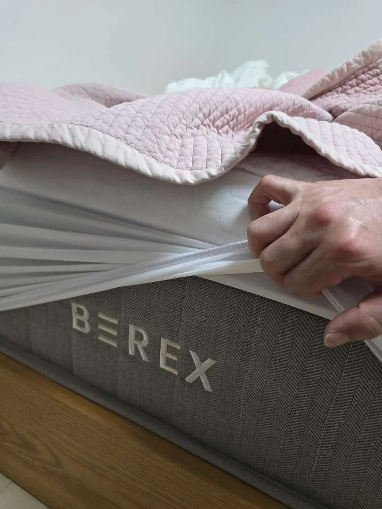 흥덕구 BEREX 하이브리드 4 매트리스 설치 사진